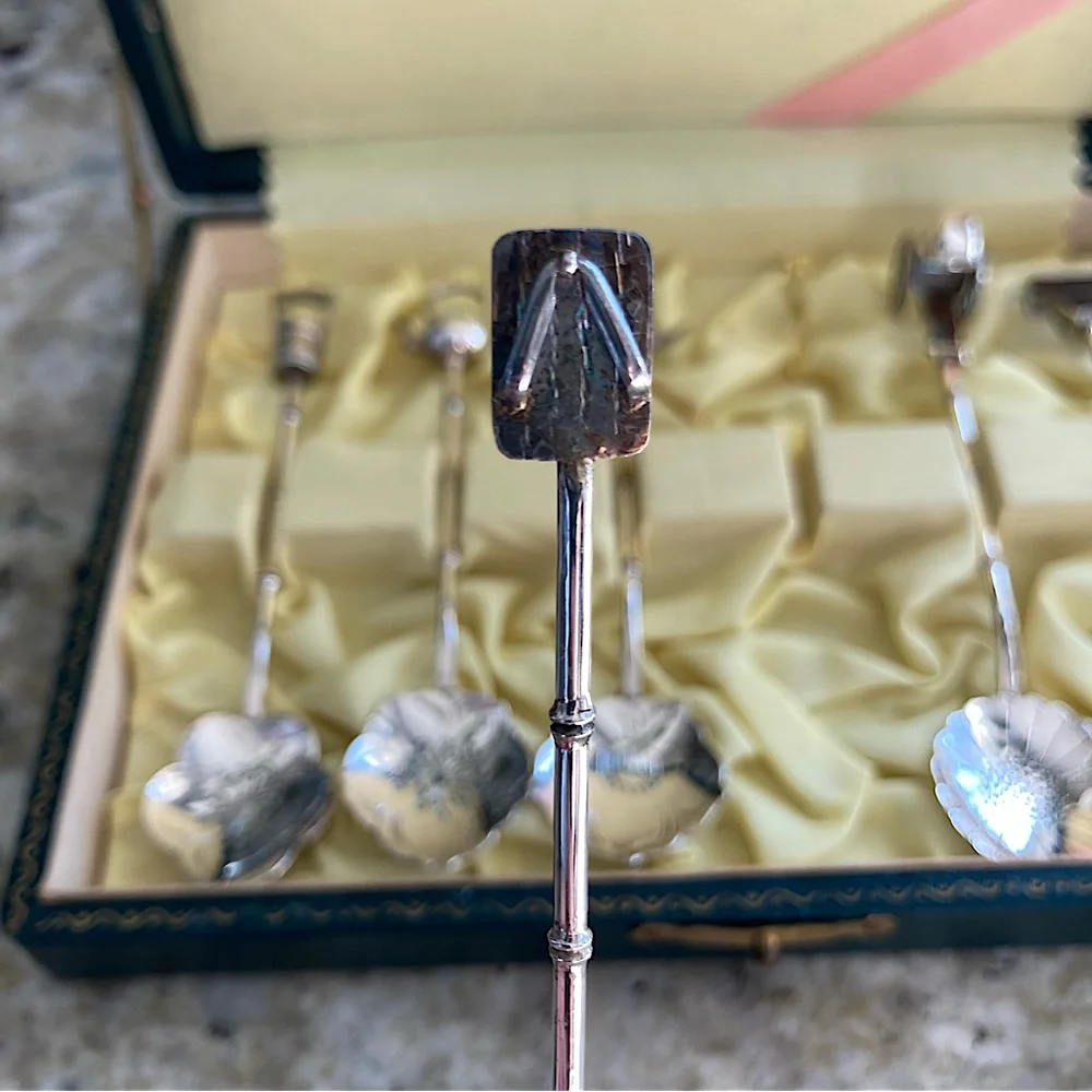Antique Japanese Sterling Silver Demitasse Spoons, Set of 6 - Picture 10 of 16